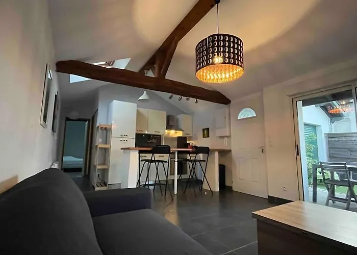 Charmante Maisonette A 3,5Km De L\'Ocean, En Coeur De Ville